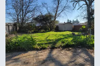 7839 Edenwood Court, Sacramento, CA 95828 - Photo 18