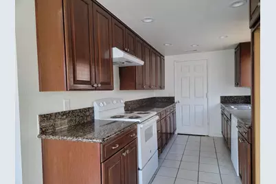 7839 Edenwood Court, Sacramento, CA 95828 - Photo 4