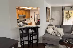 8799 Mohamed Cir, Elk Grove, CA 95624 - Photo 4