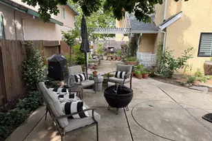 8799 Mohamed Cir, Elk Grove, CA 95624 - Photo 6