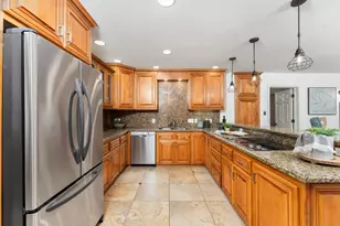 8218 Finisterre Ct, Fair Oaks, CA 95628 - Photo 22
