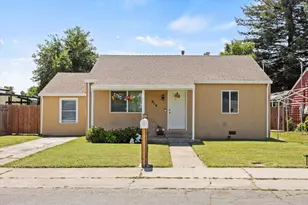 916 Jewell Ave, Yuba City, CA 95991 - Photo 1
