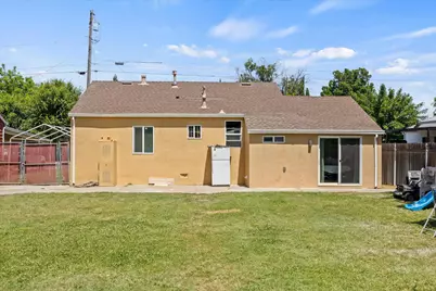 916 Jewell Avenue, Yuba City, CA 95991 - Photo 30