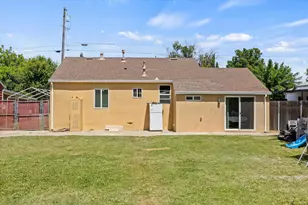 916 Jewell Ave, Yuba City, CA 95991 - Photo 30