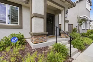 5048 Molino Cir, Roseville, CA 95747 - Photo 2