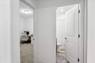10942 Miacomet Ct, Stockton, CA 95219 - Photo 8