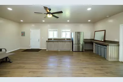 7167 Eleanor Road, Oakdale, CA 95361 - Photo 34