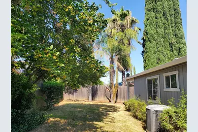 10048 Biscanewoods Way, Sacramento, CA 95827 - Photo 2