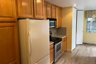 301 Dunbarton Way, Sacramento, CA 95825 - Photo 4