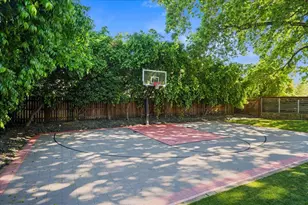 6905 Arianna Ct, Elk Grove, CA 95757 - Photo 62