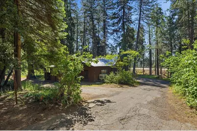 5686 Pony Express Trail, Pollock Pines, CA 95726 - Photo 2