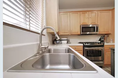 200 Dragonfly Circle, Sacramento, CA 95834 - Photo 14