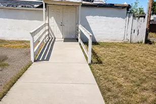 120 San Juan Dr, Modesto, CA 95354 - Photo 2