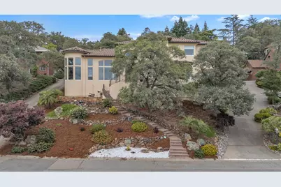 2070 Driftwood Circle, El Dorado Hills, CA 95762 - Photo 2