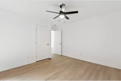 5945 Oak Avenue, Carmichael, CA 95608 - Photo 18