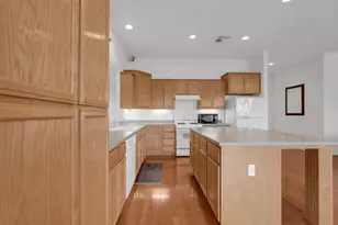 534 Rodeo Grounds Way, Newman, CA 95360 - Photo 6