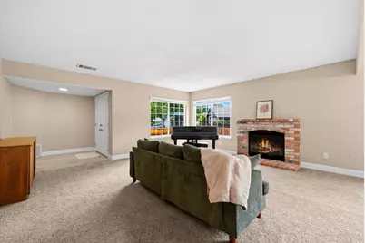 251 Azores Court, Bay Point, CA 94565 - Photo 8