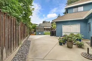 9411 Leal Ct, Elk Grove, CA 95758 - Photo 76