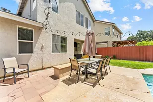 4716 Brabant Way, Elk Grove, CA 95757 - Photo 16
