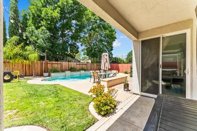 4716 Brabant Way, Elk Grove, CA 95757 - Photo 24