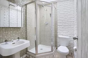 4981 71st St, Sacramento, CA 95820 - Photo 26
