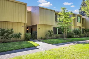 8 Adelphi Ct, Sacramento, CA 95825 - Photo 1