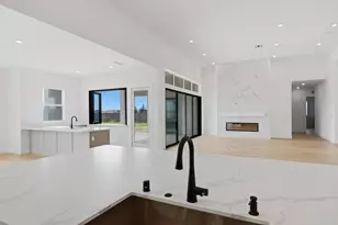 2815 Merryhue Pl, Roseville, CA 95747 - Photo 14