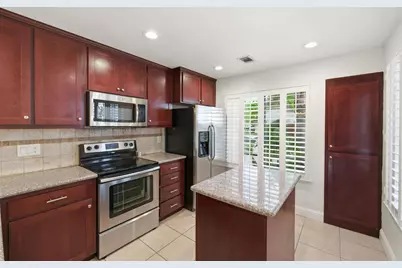 592 Charlemagne Lane, Tracy, CA 95376 - Photo 6