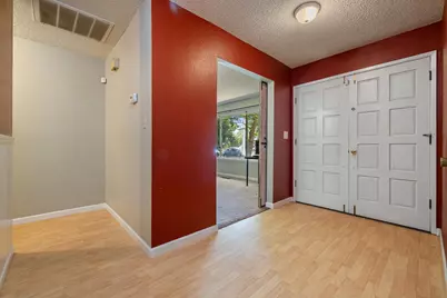 2340 E Hawkeye Avenue, Turlock, CA 95380 - Photo 10