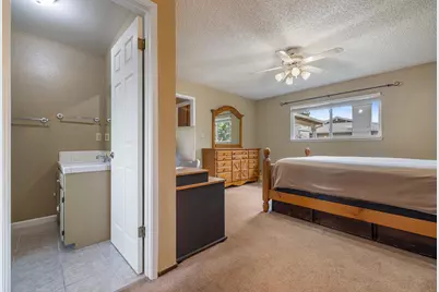 2340 E Hawkeye Avenue, Turlock, CA 95380 - Photo 24