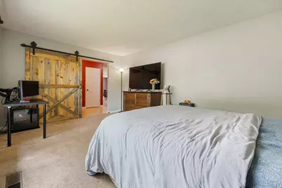 2340 E Hawkeye Avenue, Turlock, CA 95380 - Photo 8