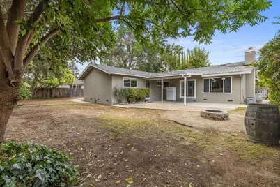2340 E Hawkeye Avenue, Turlock, CA 95380 - Photo 36