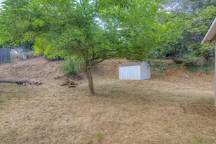 1353 Martin Dr, Auburn, CA 95603 - Photo 28