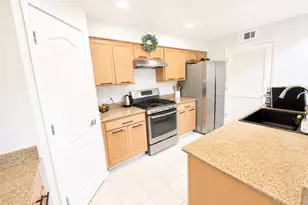 1414 Vessona Cir, Folsom, CA 95630 - Photo 6
