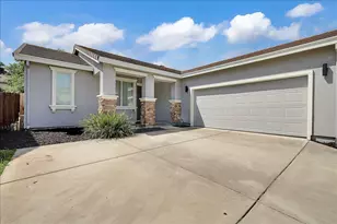 1760 Cobblestone Dr, Marysville, CA 95901 - Photo 1