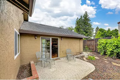 9388 Windy Fen Court, Elk Grove, CA 95758 - Photo 38
