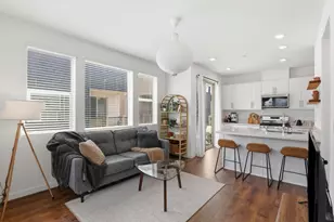 200 Box Ln, Sacramento, CA 95818 - Photo 4