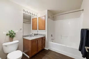 4200 E Commerce Way, Sacramento, CA 95834 - Photo 12