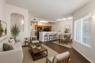 4200 E Commerce Way, Sacramento, CA 95834 - Photo 2