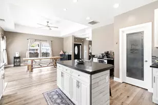 4856 Hazelwood Ave, Carmichael, CA 95608 - Photo 12