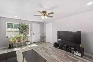 394 S W, Merced, CA 95341 - Photo 2