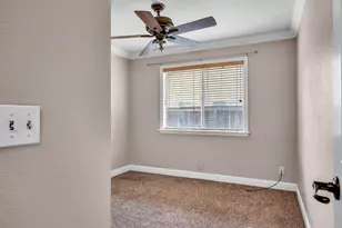 10087 River Falls Cir, Stockton, CA 95209 - Photo 18