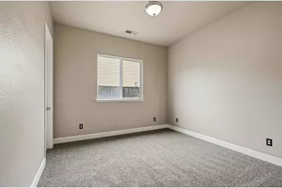 1715 Limestone Drive, Ripon, CA 95366 - Photo 14