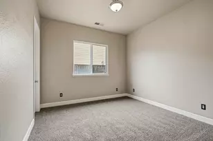 1715 Limestone Dr, Ripon, CA 95366 - Photo 14