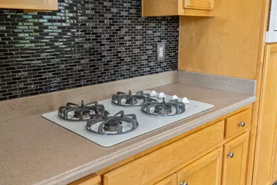 1715 Limestone Drive, Ripon, CA 95366 - Photo 8