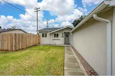 8894 Sharkey Avenue, Elk Grove, CA 95624 - Photo 2