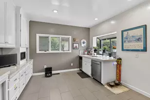 2612 Huntington Rd, Sacramento, CA 95864 - Photo 16