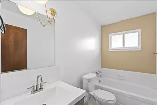 3070 Del Rio Dr, Stockton, CA 95204 - Photo 22