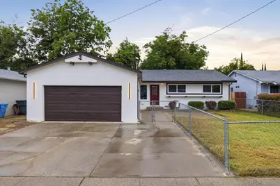 564 Madrone Drive, Yuba City, CA 95991 - Photo 1