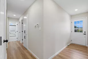 564 Madrone Dr, Yuba City, CA 95991 - Photo 16